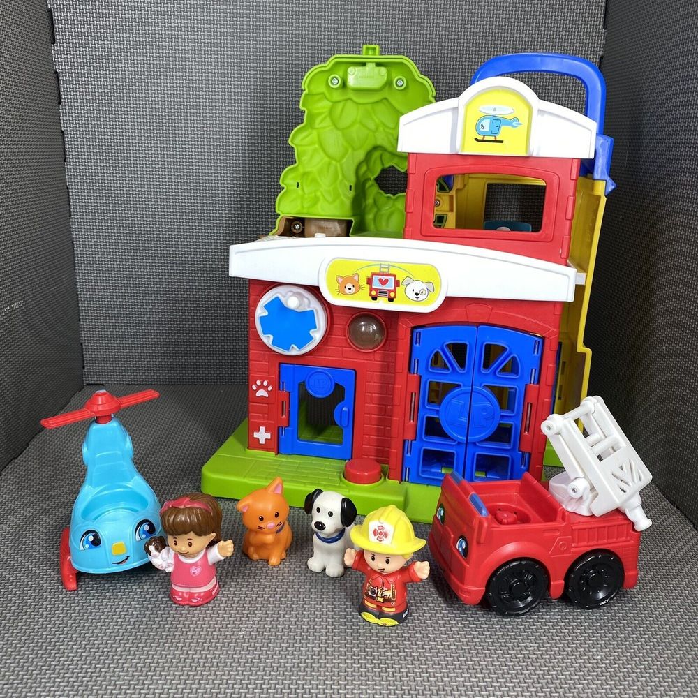 Fisher Price Little People Animal Rescue Play Set with Sound & Pets Complete